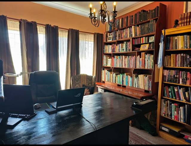 7 BEDROOM HOUSE FOR SALE IN ELDORAIGNE